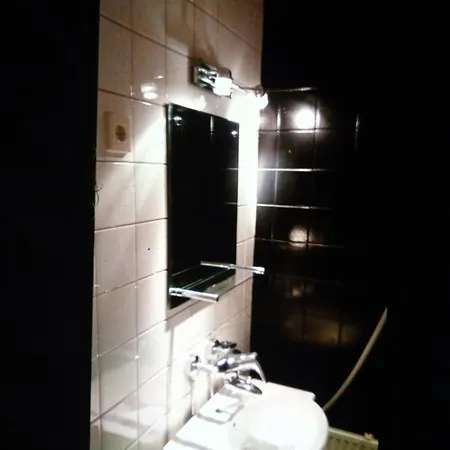 Apartament Tiilipooli10 *